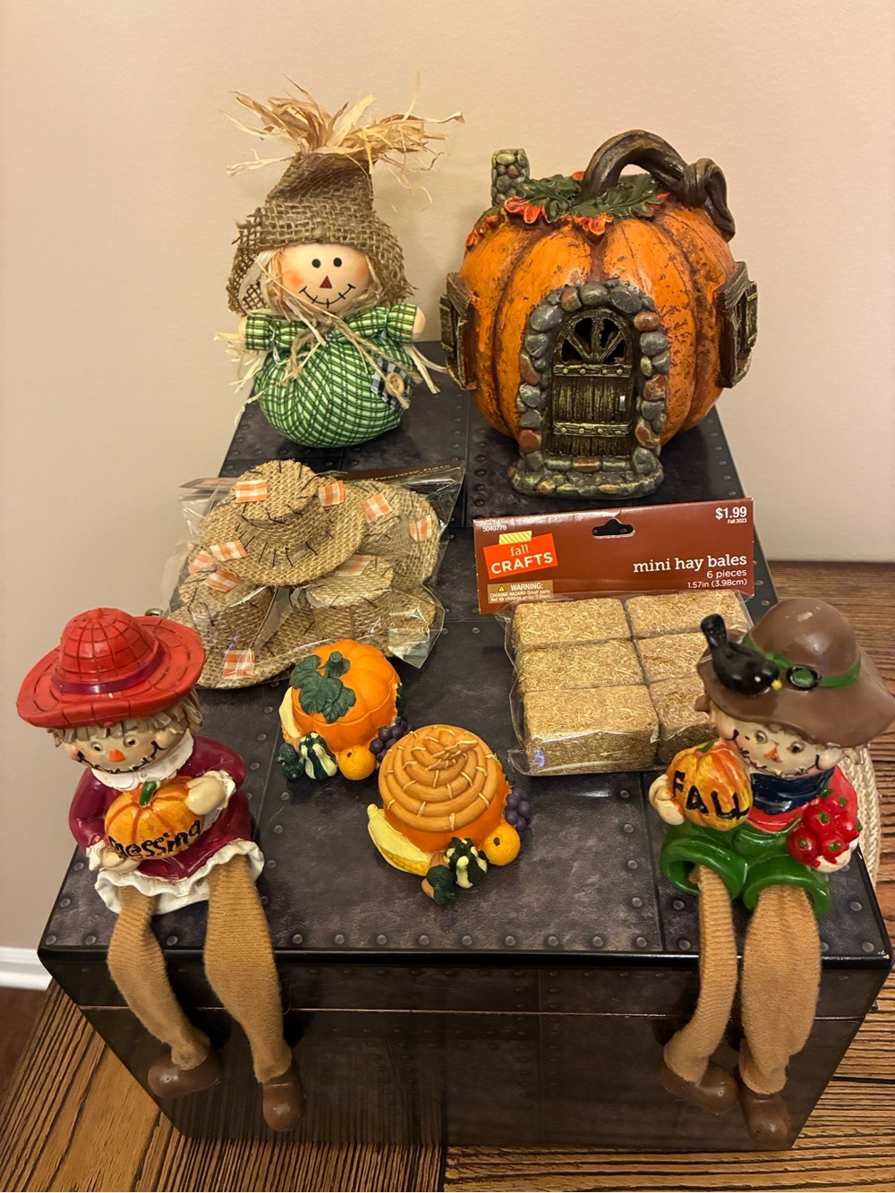 Autumn 🍂 Fun Bundle of 8 Assorted Goodies